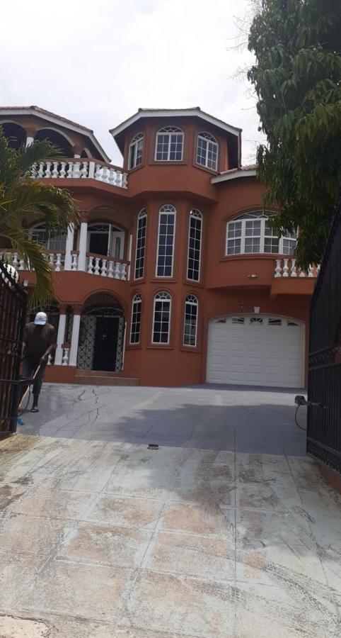 Cazwin Villas Montego Bay Esterno foto