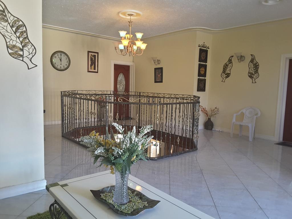 Cazwin Villas Montego Bay Esterno foto