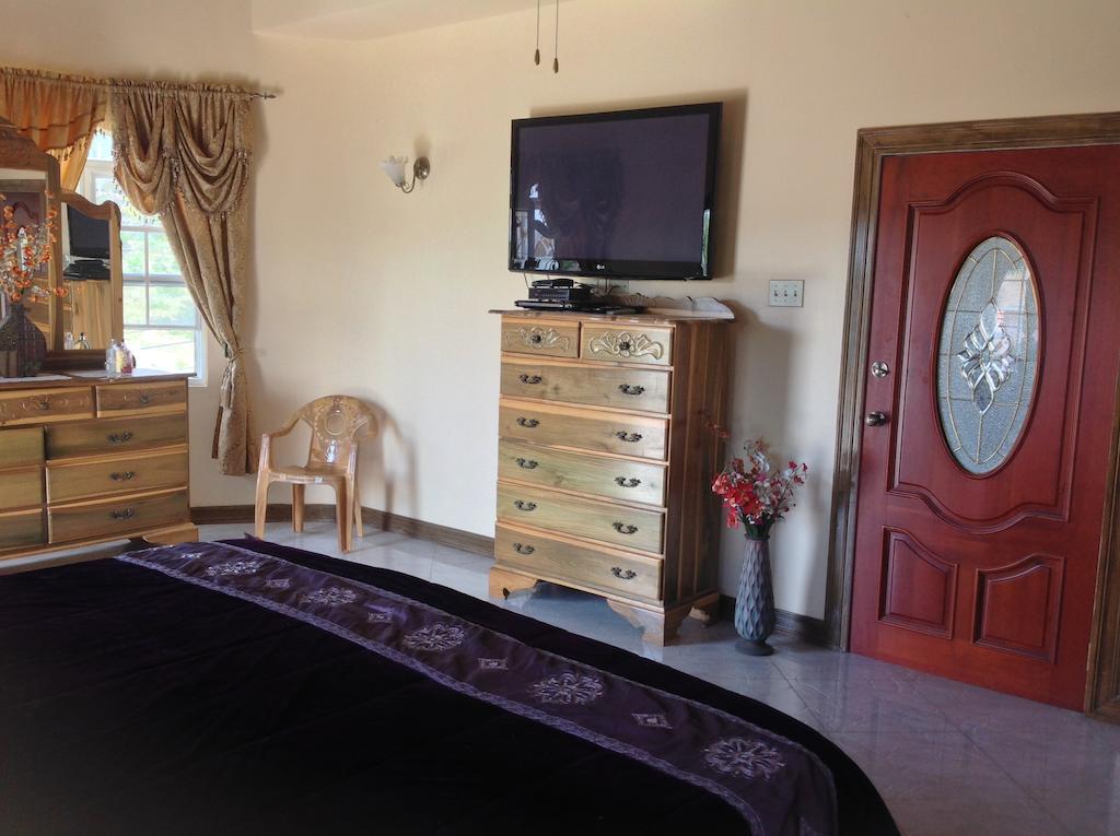 Cazwin Villas Montego Bay Camera foto