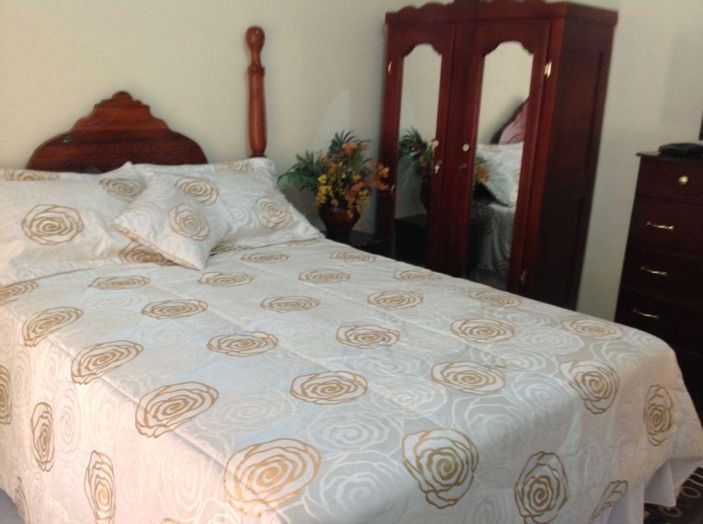 Cazwin Villas Montego Bay Esterno foto