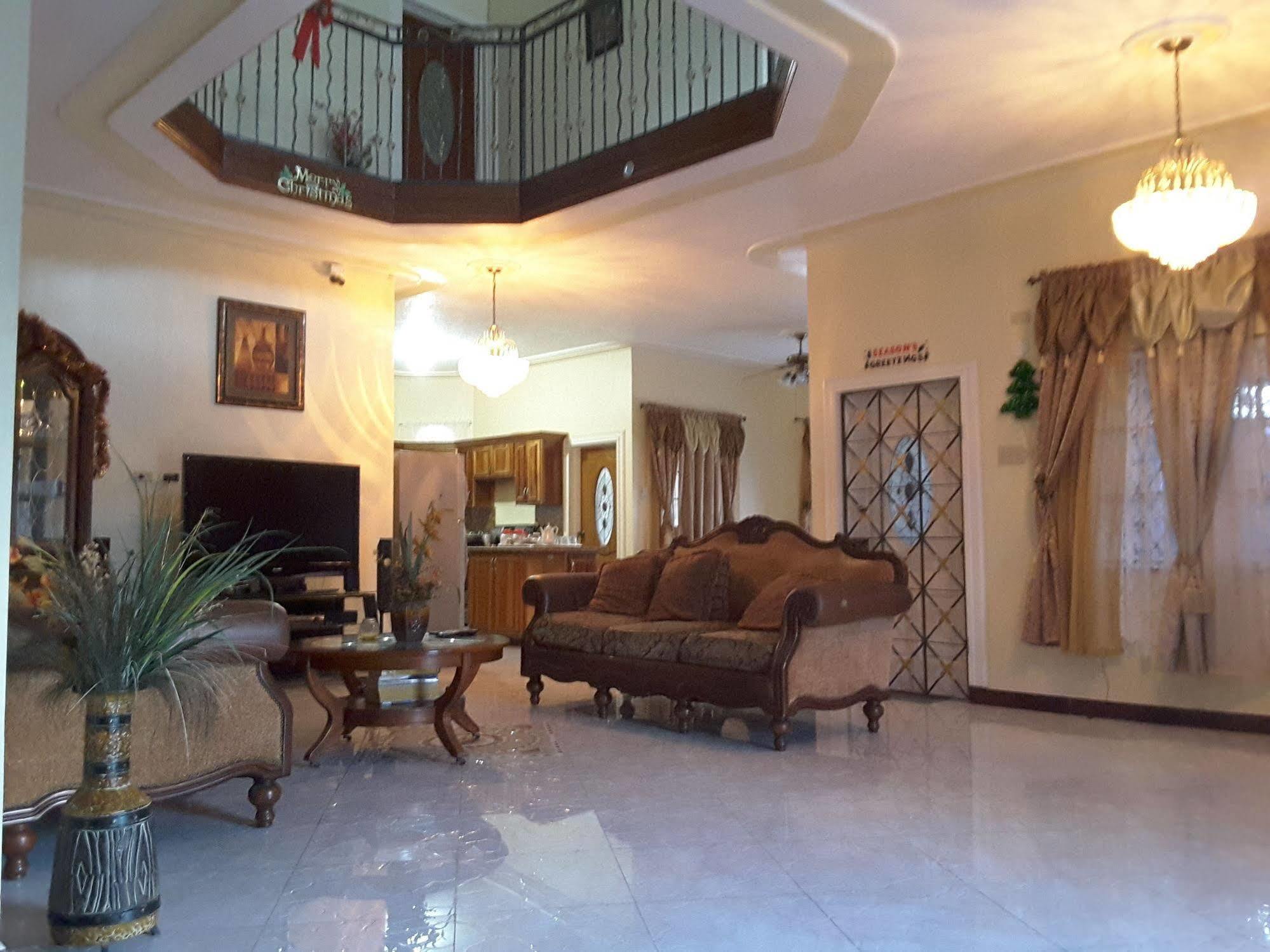Cazwin Villas Montego Bay Esterno foto