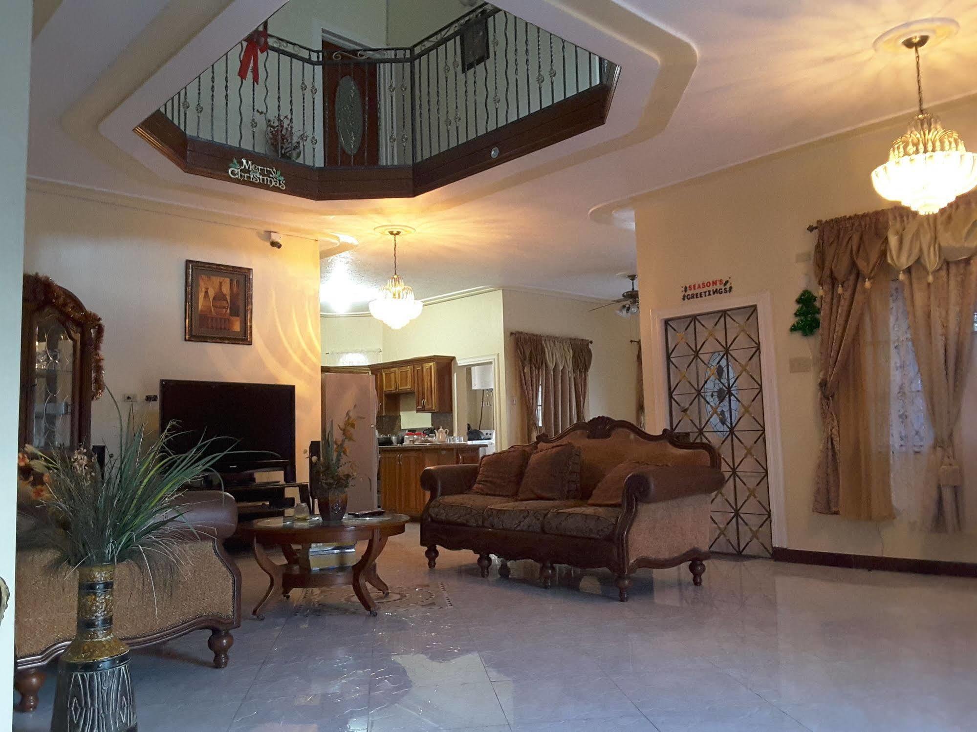 Cazwin Villas Montego Bay Esterno foto